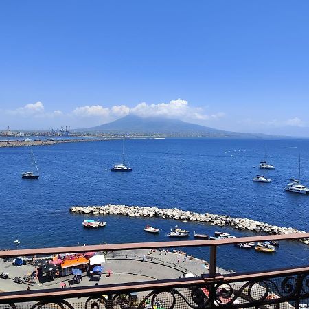 Santa Lucia Luxury Apartment Naples Luaran gambar