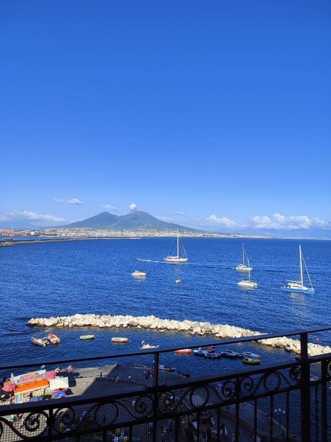 Santa Lucia Luxury Apartment Naples Luaran gambar